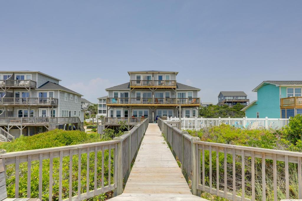 Oceanfront Emerald Isle Escape with Private Hot Tub!, Emerald Isle