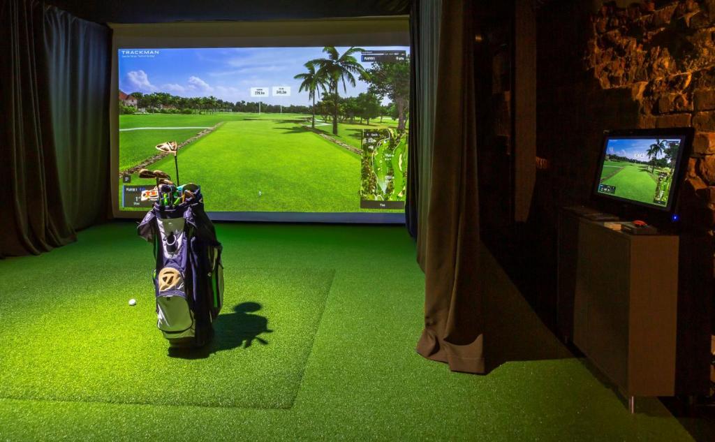 Golf v hotelu nebo okolí