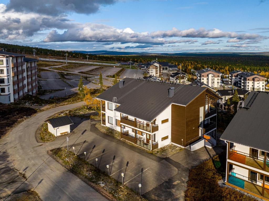 an overhead view of a building in a city at Apartment Villa Ylläs 201 in Ylläsjärvi