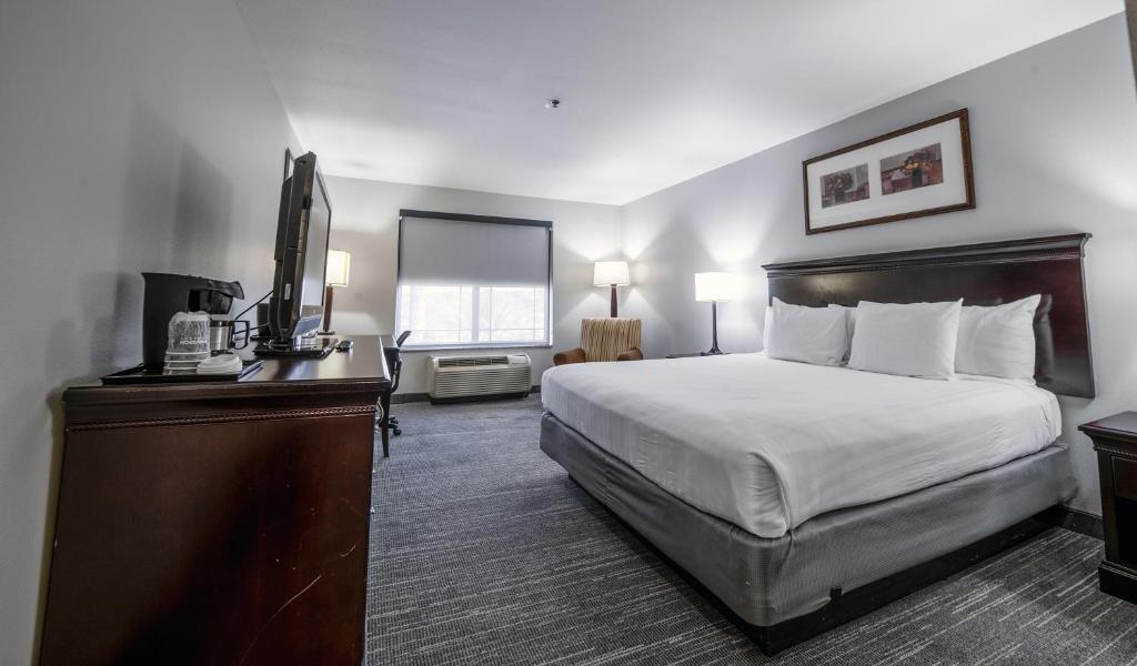 Country Inn & Suites by Radisson, Ontario at Ontario Mills, CA - Habitación King