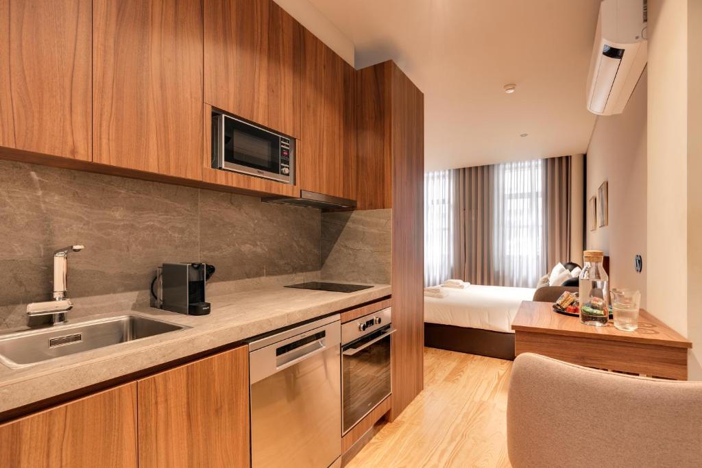 AVUS M Suites and Apartments by DA'HOME - 11