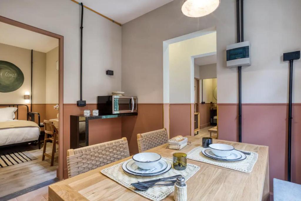 Apartment Casa Oliva by Mr. W Bugambilia, Mexico City, Mexico