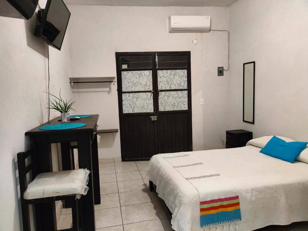 Hotel & Bungalows La Casa de Fortu - Standard Family Room