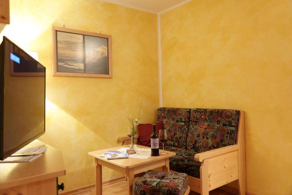 Posezení v ubytování Hotel Malteinerhof