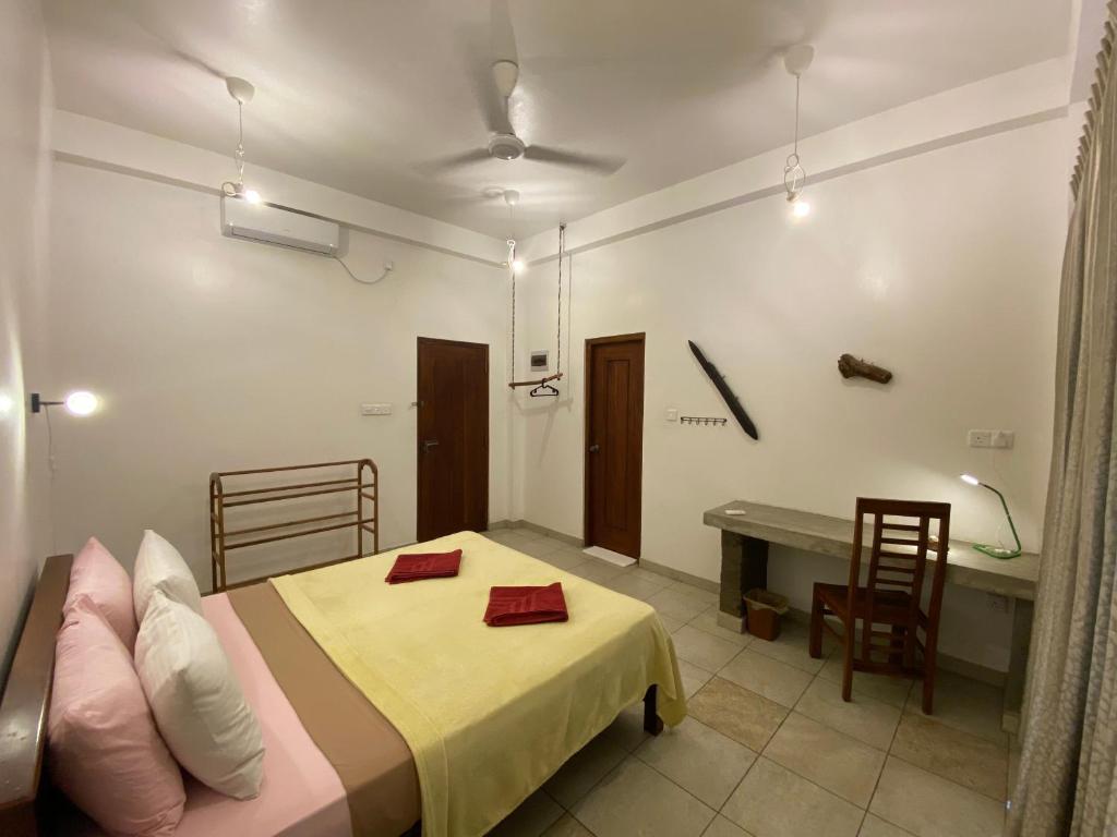 Mirage Beach House at Morava Court - Deluxe Double Room With Sea View