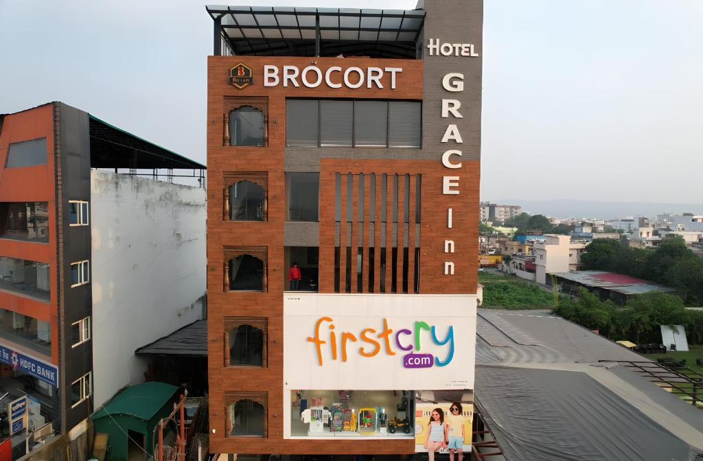 Certifikát, hodnocení, plakát nebo jiný dokument vystavený v ubytování Grace Inn Hotel Dehradun