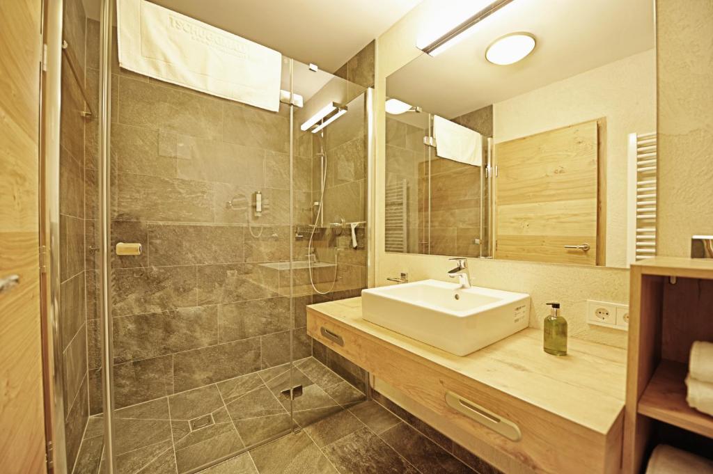 Kúpeľňa v ubytovaní Tschuggmall Appartements