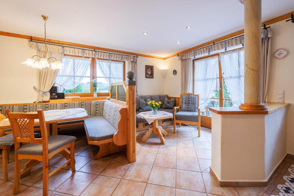 Oberaschenauer-Hof inkl. Chiemgaukarte - Appartamento Con Terrazza