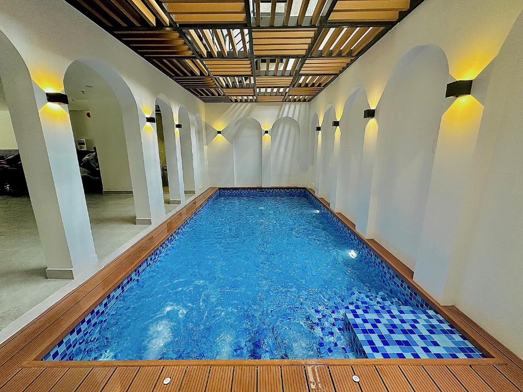Hồ bơi trong/gần Hải Long Hotel 2