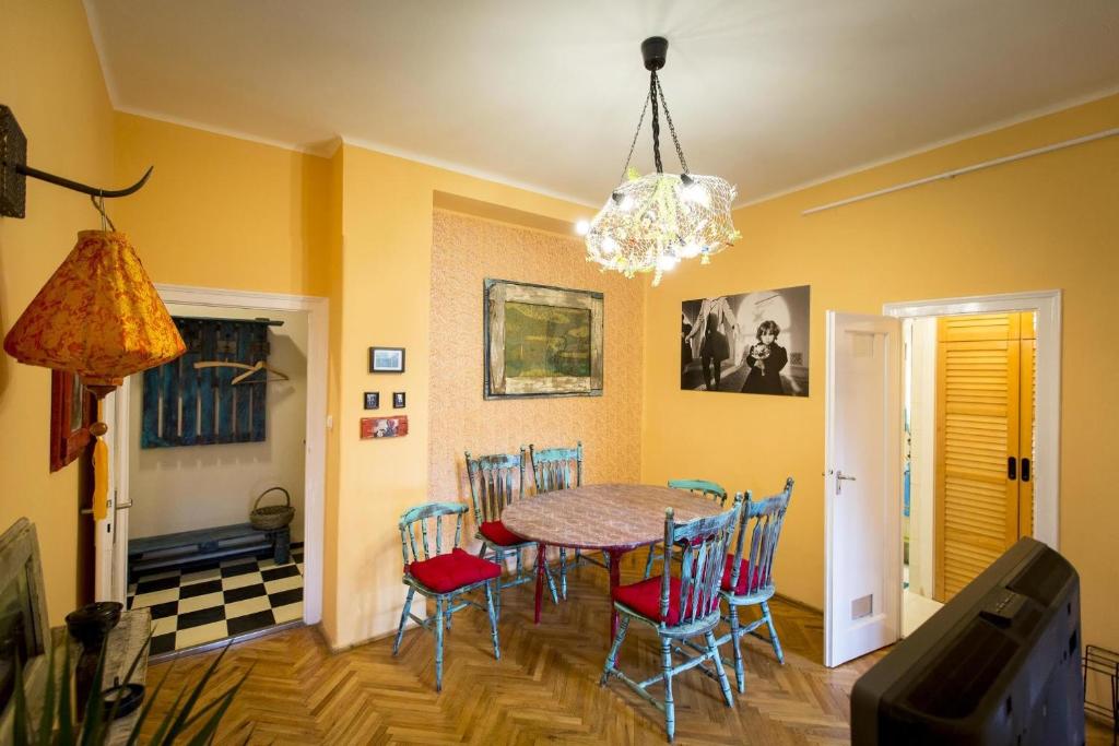 Fotografia z galérie ubytovania Cosy Art Flat v Budapešti