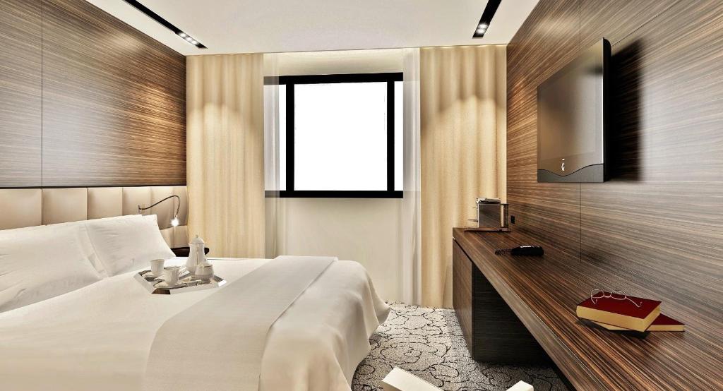 Howard Hotel Paris Orly Airport - Executive Double Or Twin Room