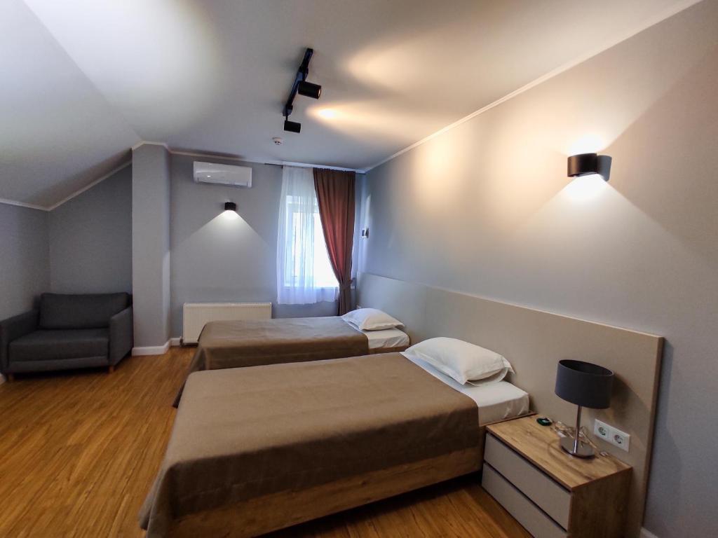 TV a/nebo společenská místnost v ubytování VIP Hotel