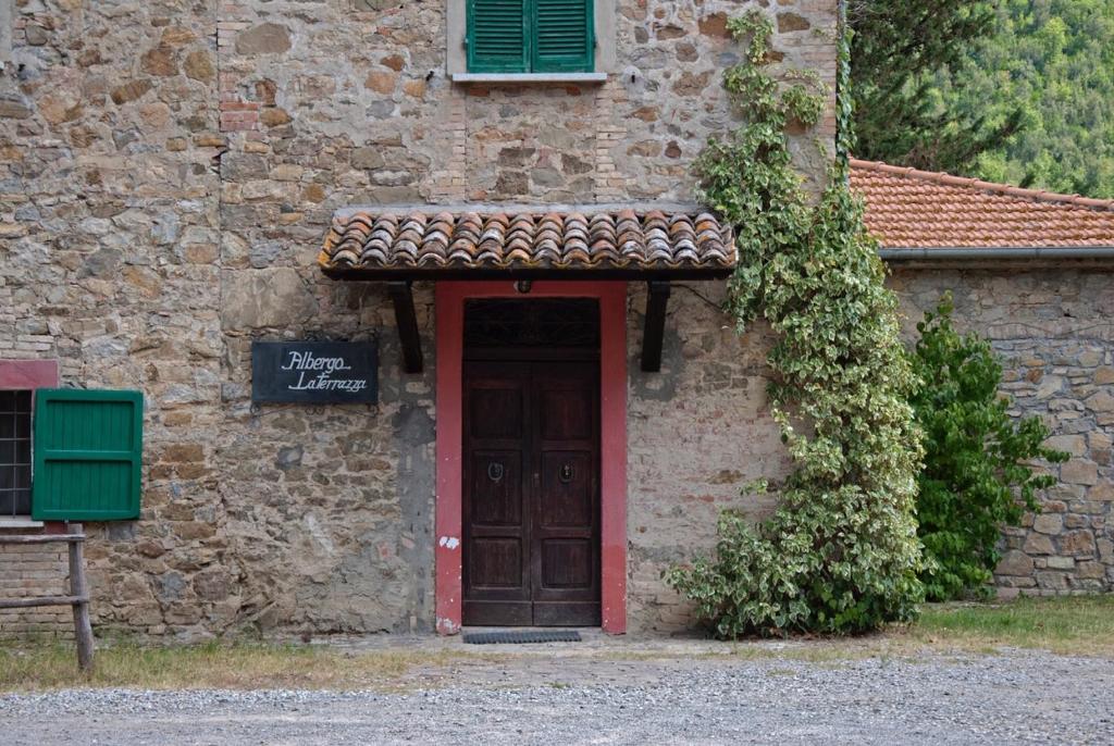 Budova, kde se the country house nachází