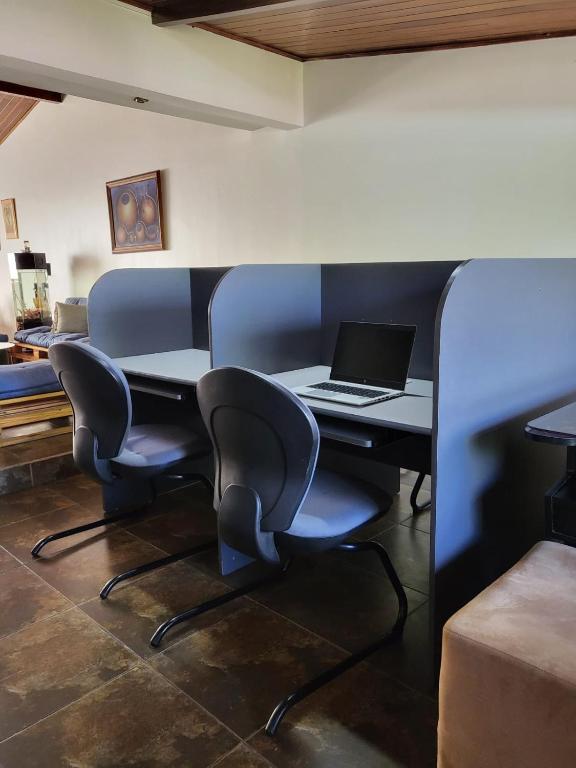 Posezení v ubytování Eco Stay Hostel
