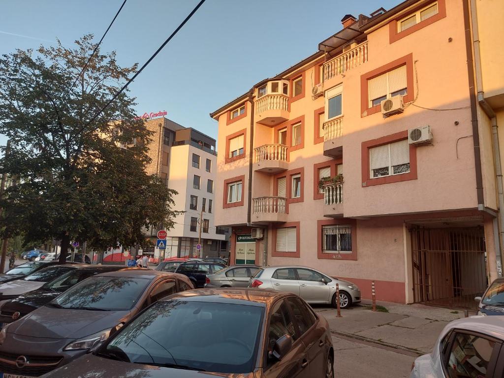 Budova, kde se apartmán nachází