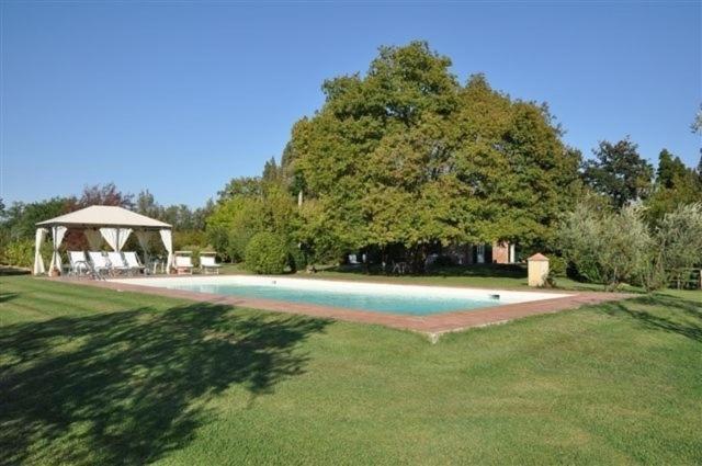 The swimming pool at or close to Villa Fontine by PosarelliVillas