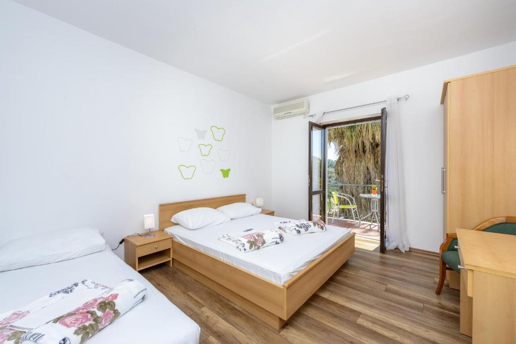 Guest House Villa Bellevue - 4