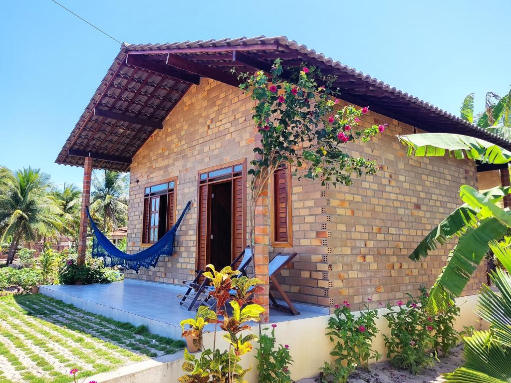 Κήπος έξω από το Bella Casa Bouganville - APA Barra de Mamanguape