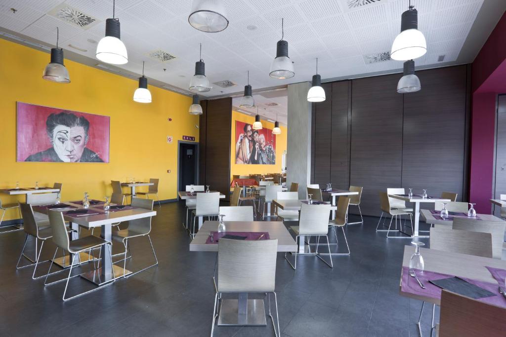 Sercotel Plaza Feria - Resim 39