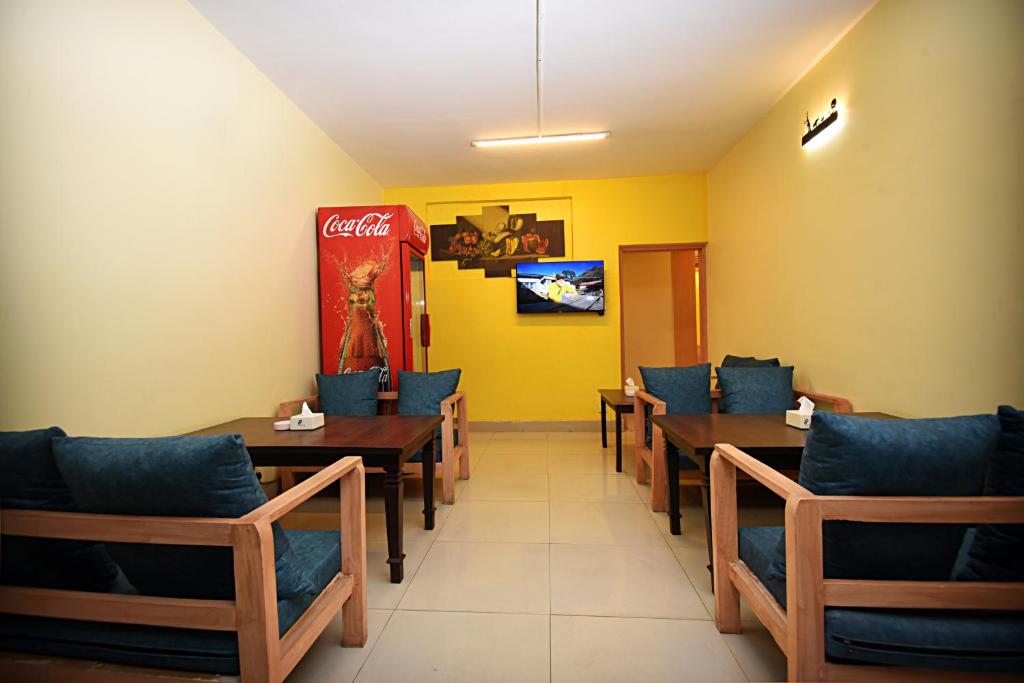 TV a/nebo společenská místnost v ubytování Hotel Odyssey Nepal