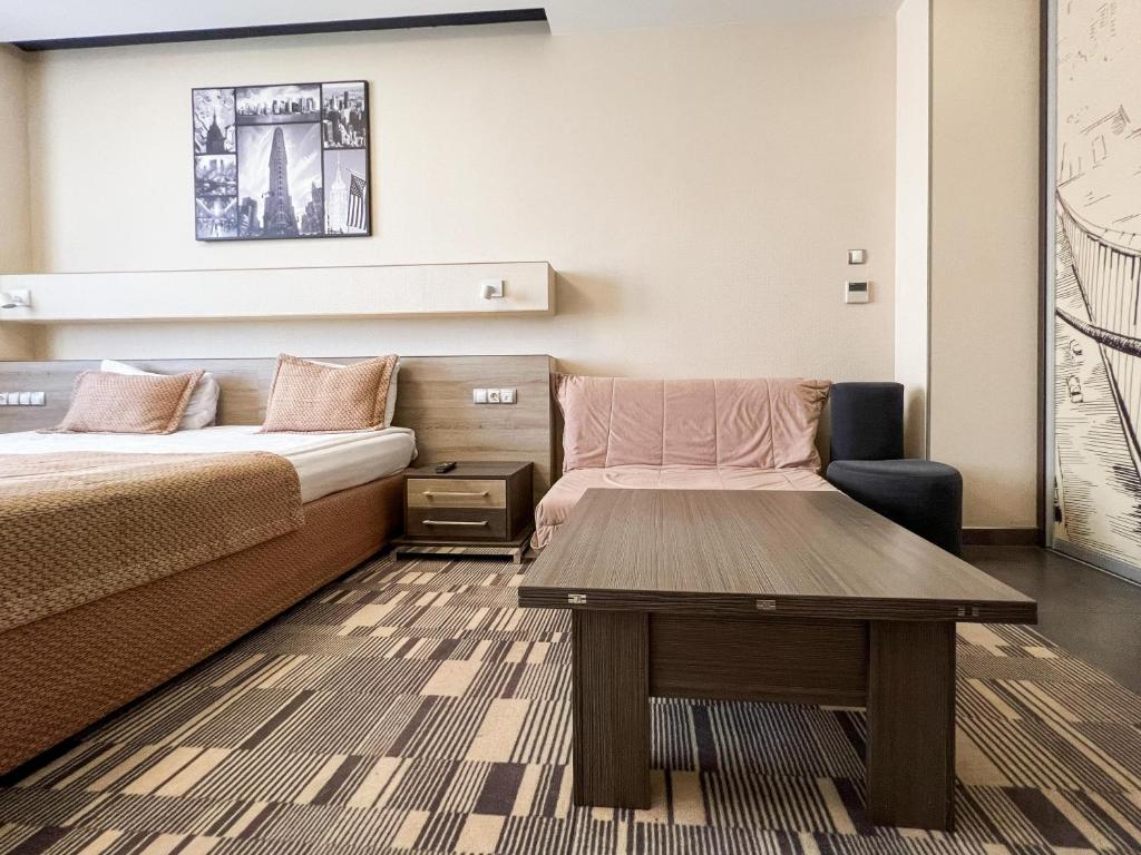Posezení v ubytování 12th Floor Apartments