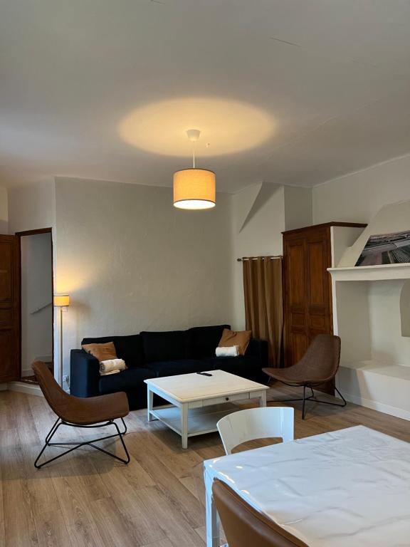Posedenie v ubytovaní Appartements à la ferme