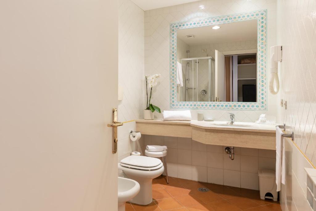 Koupelna v ubytování Hotel Tuder