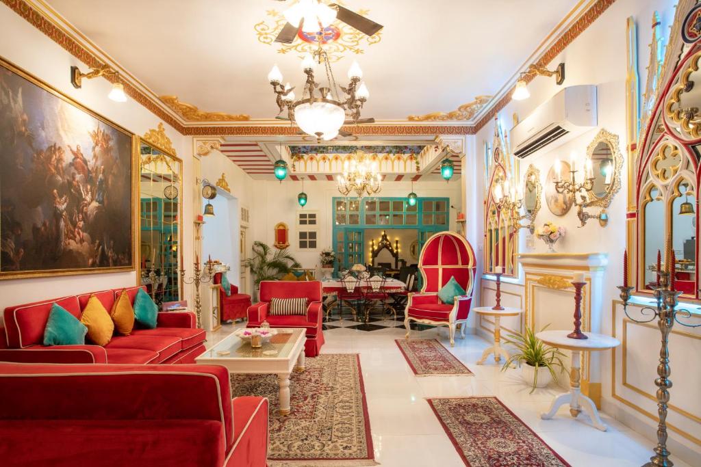 Posezení v ubytování The Royal Hermitage - Best Luxury Boutique Hotel Jaipur