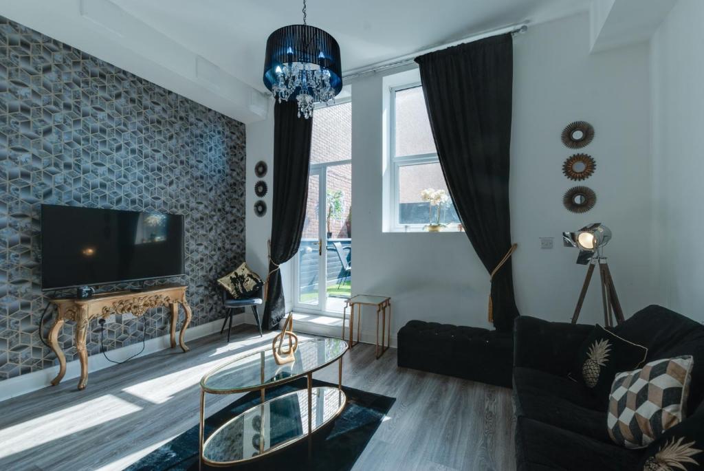 
Apartment - Split Level
