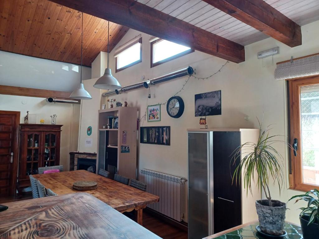 A kitchen or kitchenette at Mirador de Gratal - Sierra de Loarre