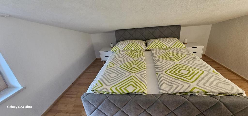 Postel nebo postele na pokoji v ubytování Ferienwohnung Schranz