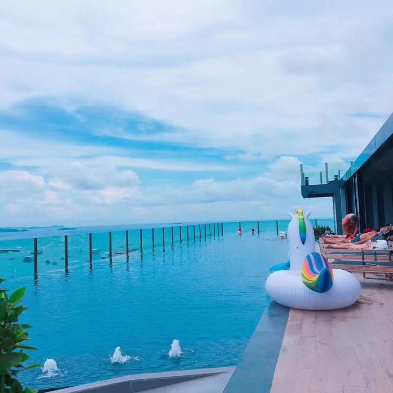 Fotografie z fotogalerie ubytování City center The Base Sea View apartment, convenient life traffic v destinaci Pattaya Central
