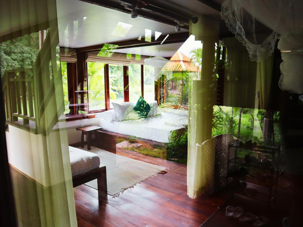 Devi Kampot Resort at Phum Kampot - Superior Villa