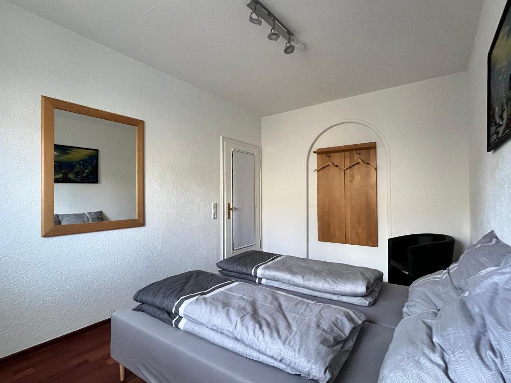 Gästezimmer Limburg City - Habitación Doble Con Baño Compartido