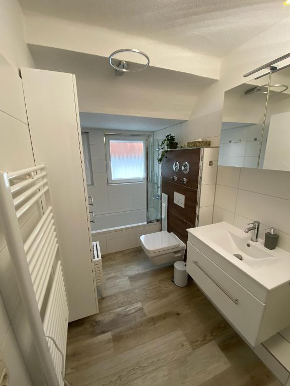 Koupelna v ubytování M.C. Apartment Erfurt Südpark