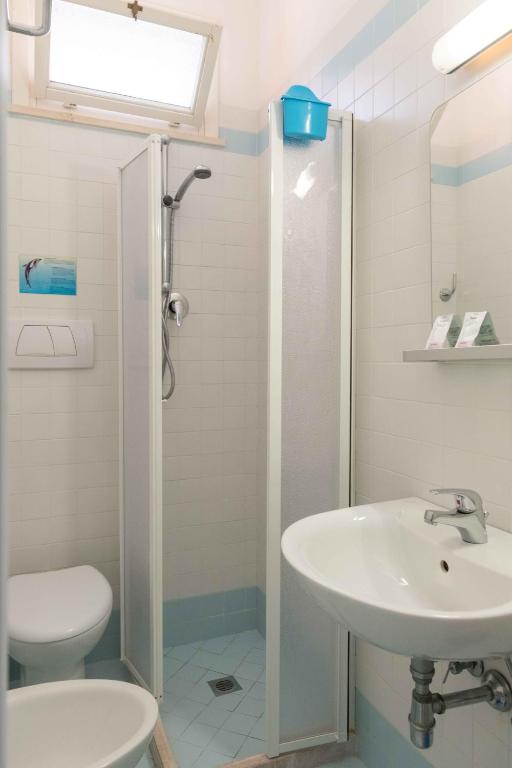 Koupelna v ubytování Hotel Smart Cervia B&B