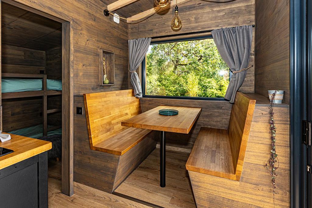 Fotografie z fotogalerie ubytování LES 2 CABANES v destinaci Labastide-Gabausse