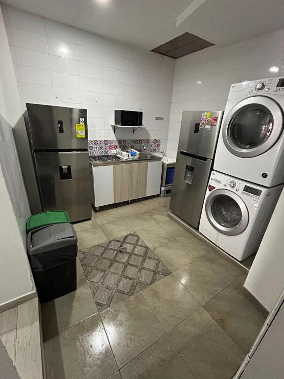 Kuchyň nebo kuchyňský kout v ubytování Hostel Quinta Camacho