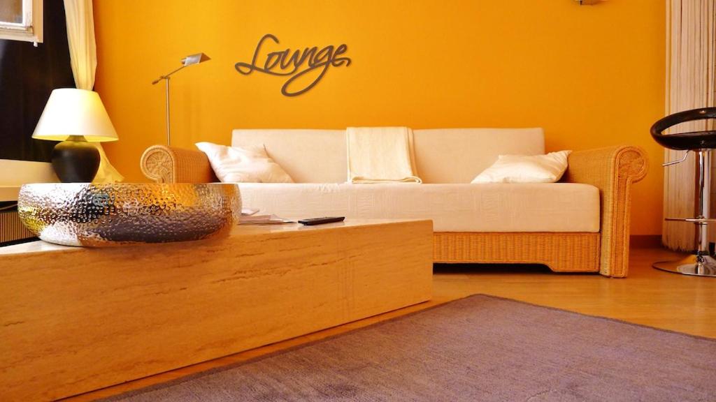 Pedestrian Area close to Bahnhofstrasse - Resim 9