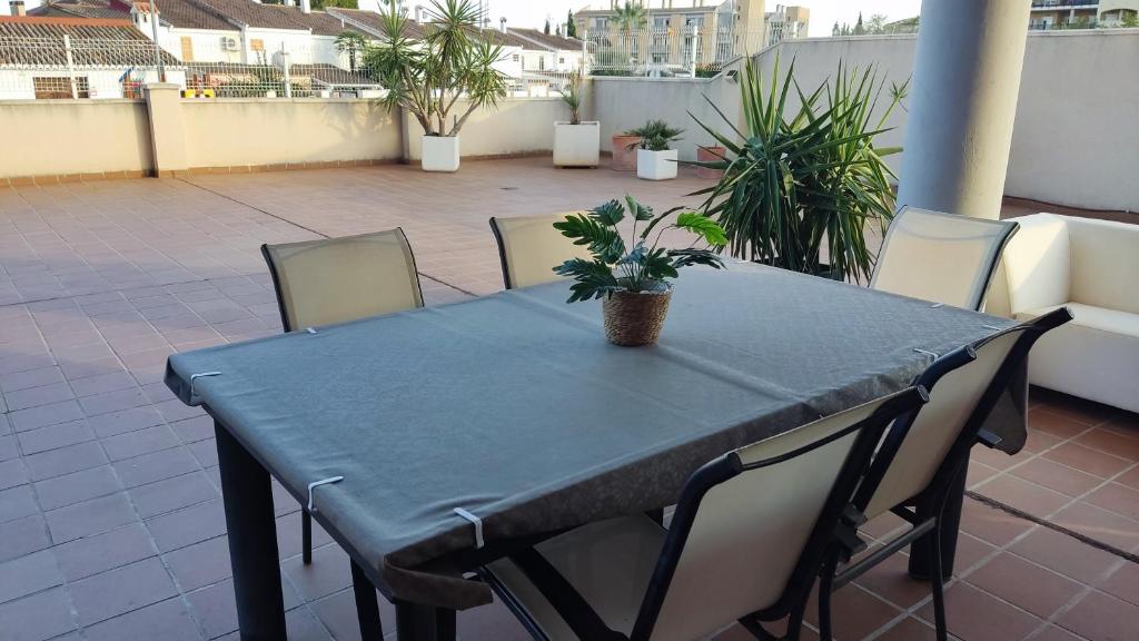 Balkoni atau teres di Playa de Canet, gran Terraza