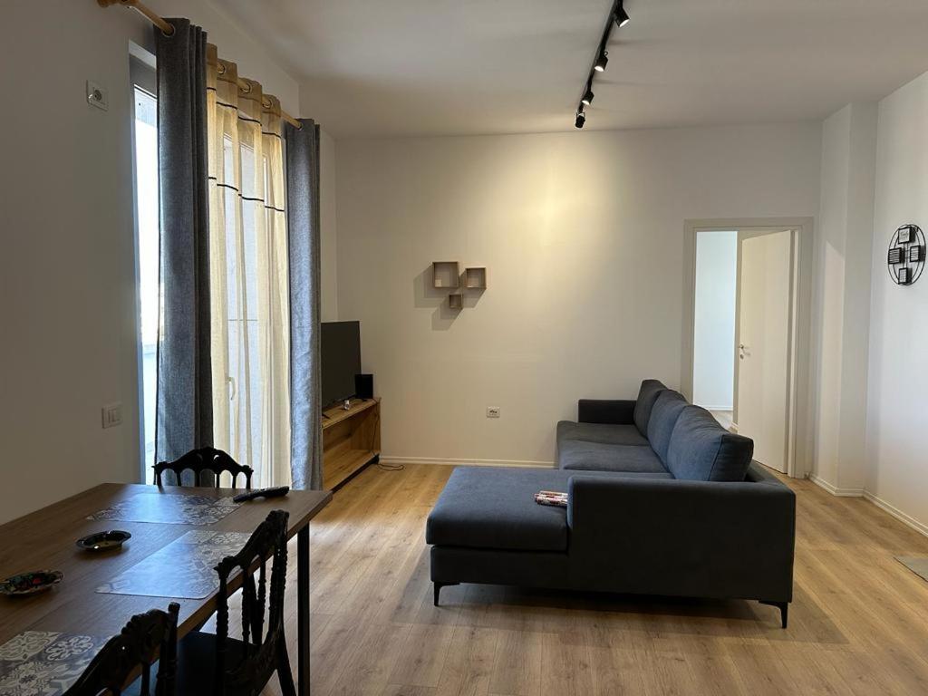 Thyamis Apartment - Image 4
