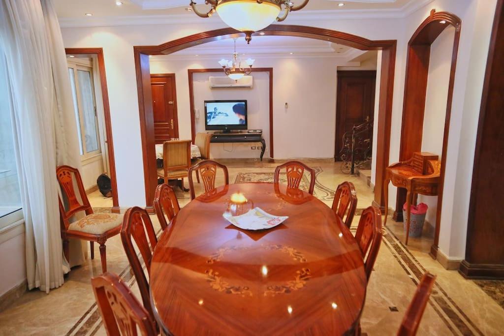 Fotografie z fotogalerie ubytování Luxury Villa By The Nile v Káhiře