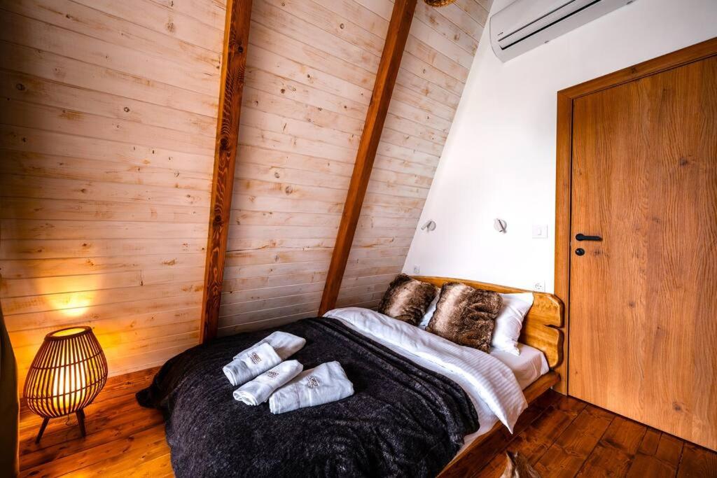 Postel nebo postele na pokoji v ubytování Forrest Relax & Spa
