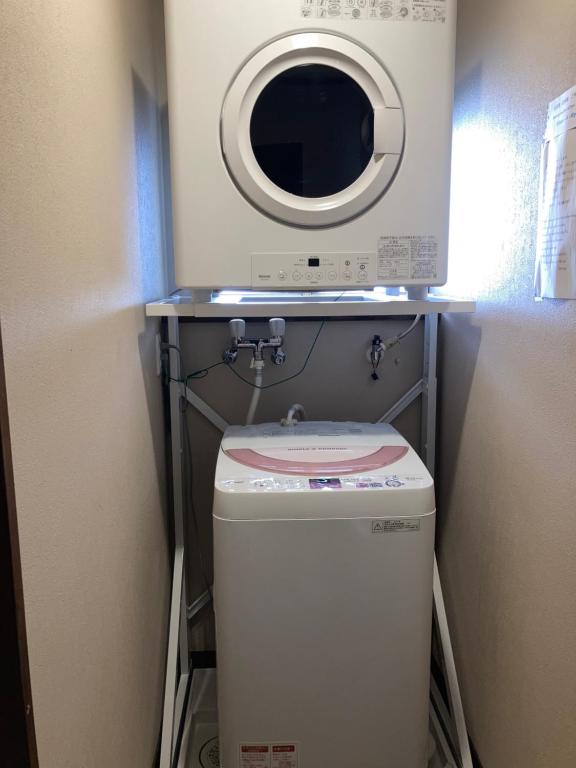 Kenmore washer and dryer from 1970s (museum