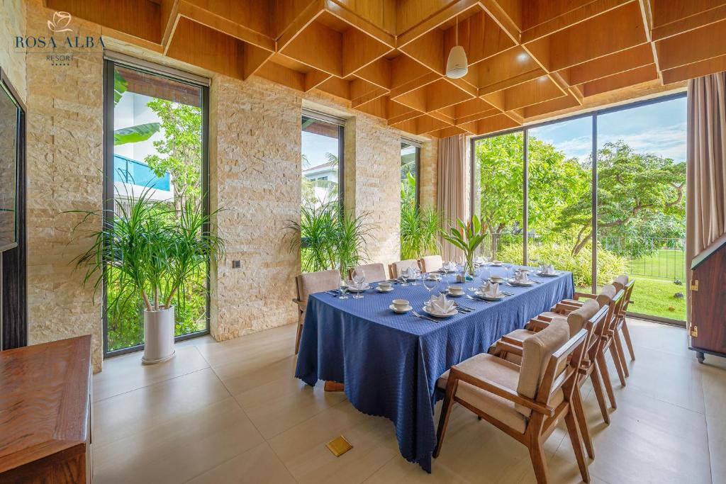Zahrada ubytování Rosa Alba Resort & Villas Tuy Hoa