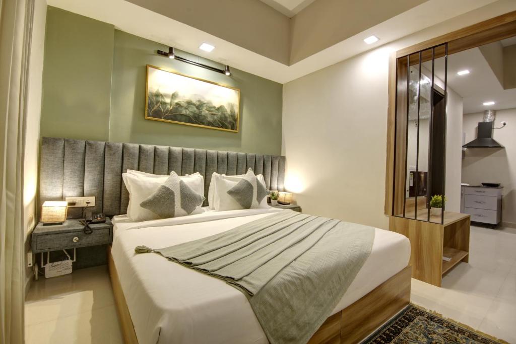 Saltstayz Premier - Golf Course Extension Road - Apartamento Deluxe