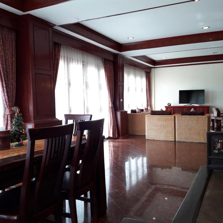 Prince Edouard Apartments & Resort Patong Beach Phuket - Resim 39