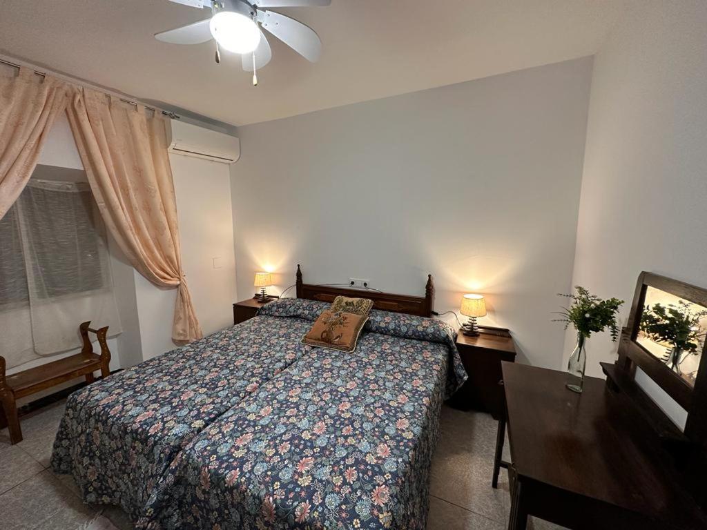 Postel nebo postele na pokoji v ubytování Casa (tipo) RURAL MANCHEGA