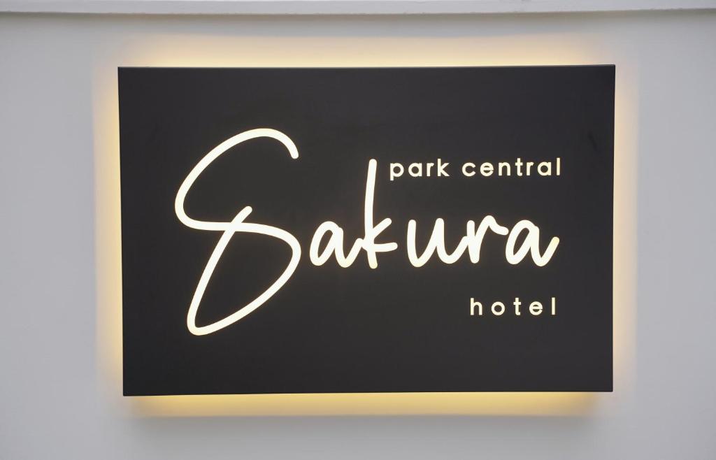 Certifikát, hodnocení, plakát nebo jiný dokument vystavený v ubytování Park Central Sakura Hotel