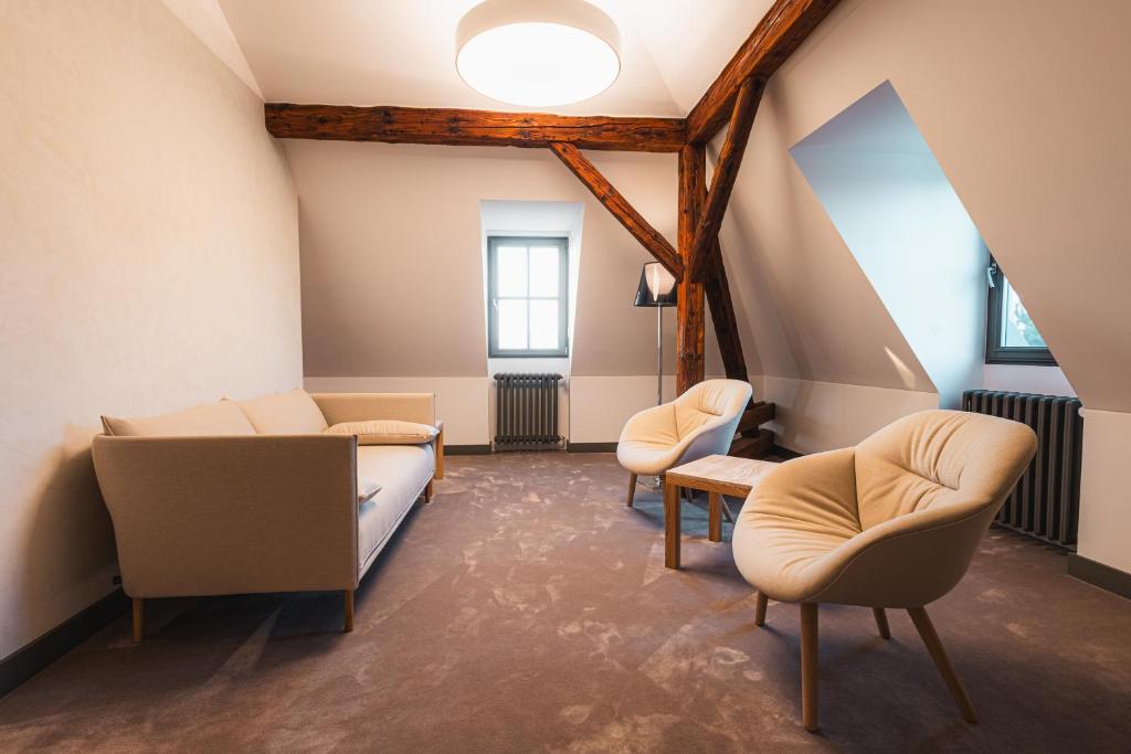 Posezení v ubytování Hotel ALBRECHT